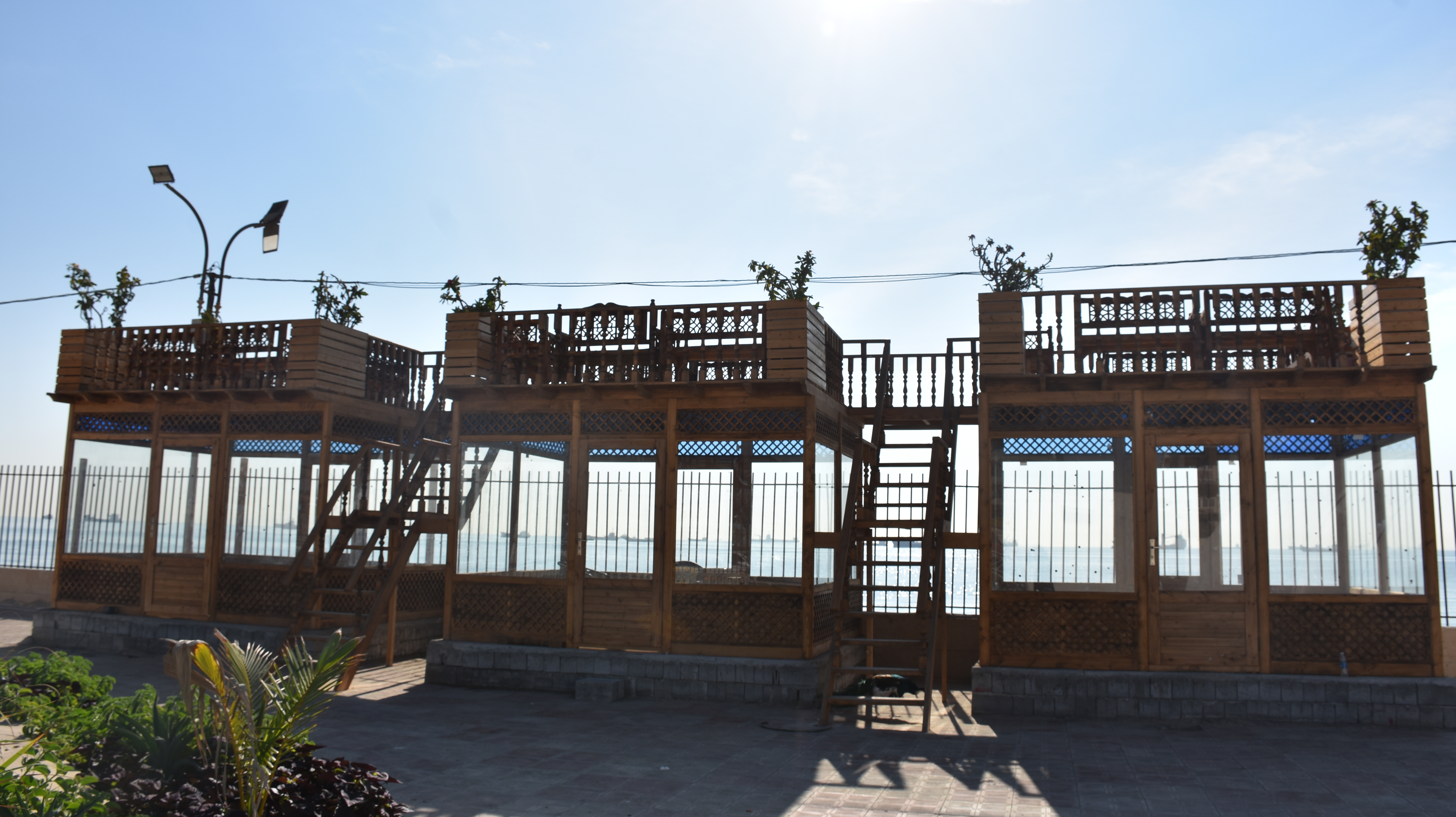 دهکده ساحلی